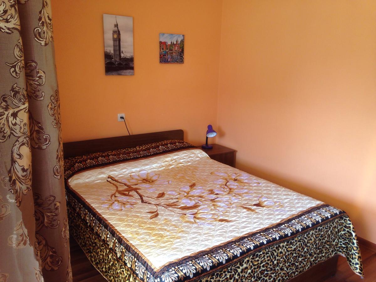 Изабелла Hotel Pizunda Bagian luar foto