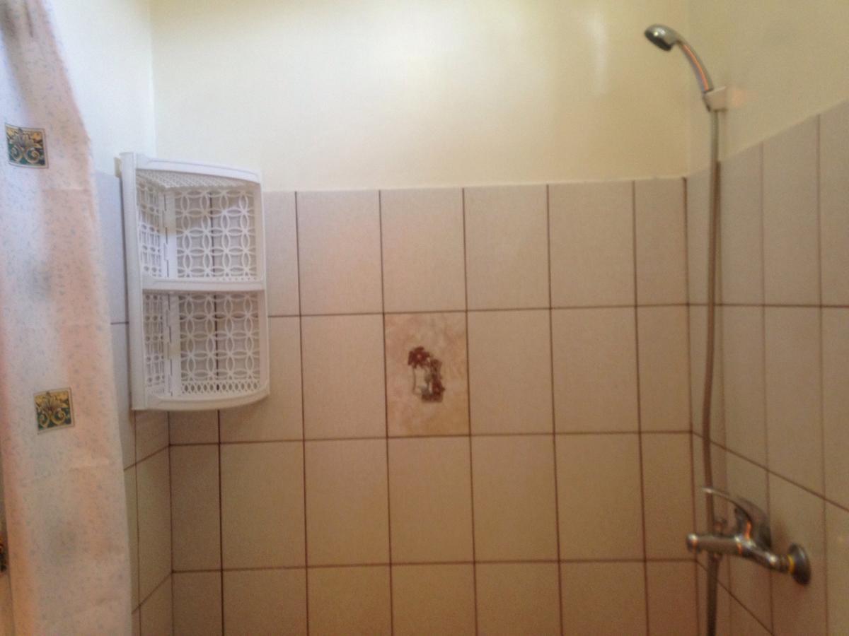 Изабелла Hotel Pizunda Bagian luar foto