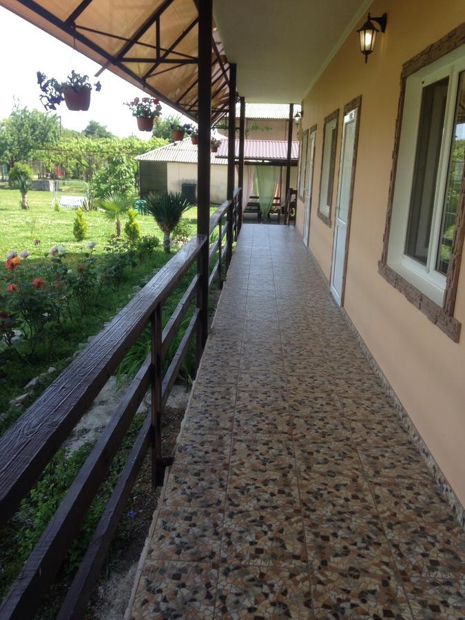 Изабелла Hotel Pizunda Bagian luar foto