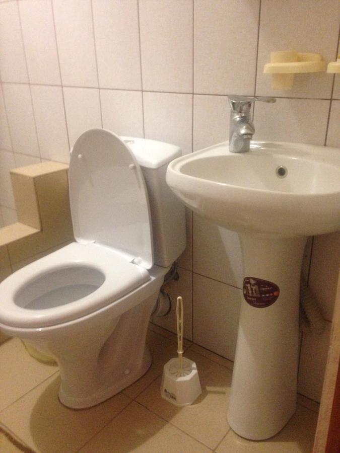 Изабелла Hotel Pizunda Bagian luar foto